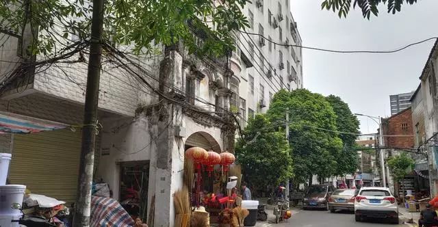 廉江南街骑楼成了记忆随着城市发展大部分拆迁了