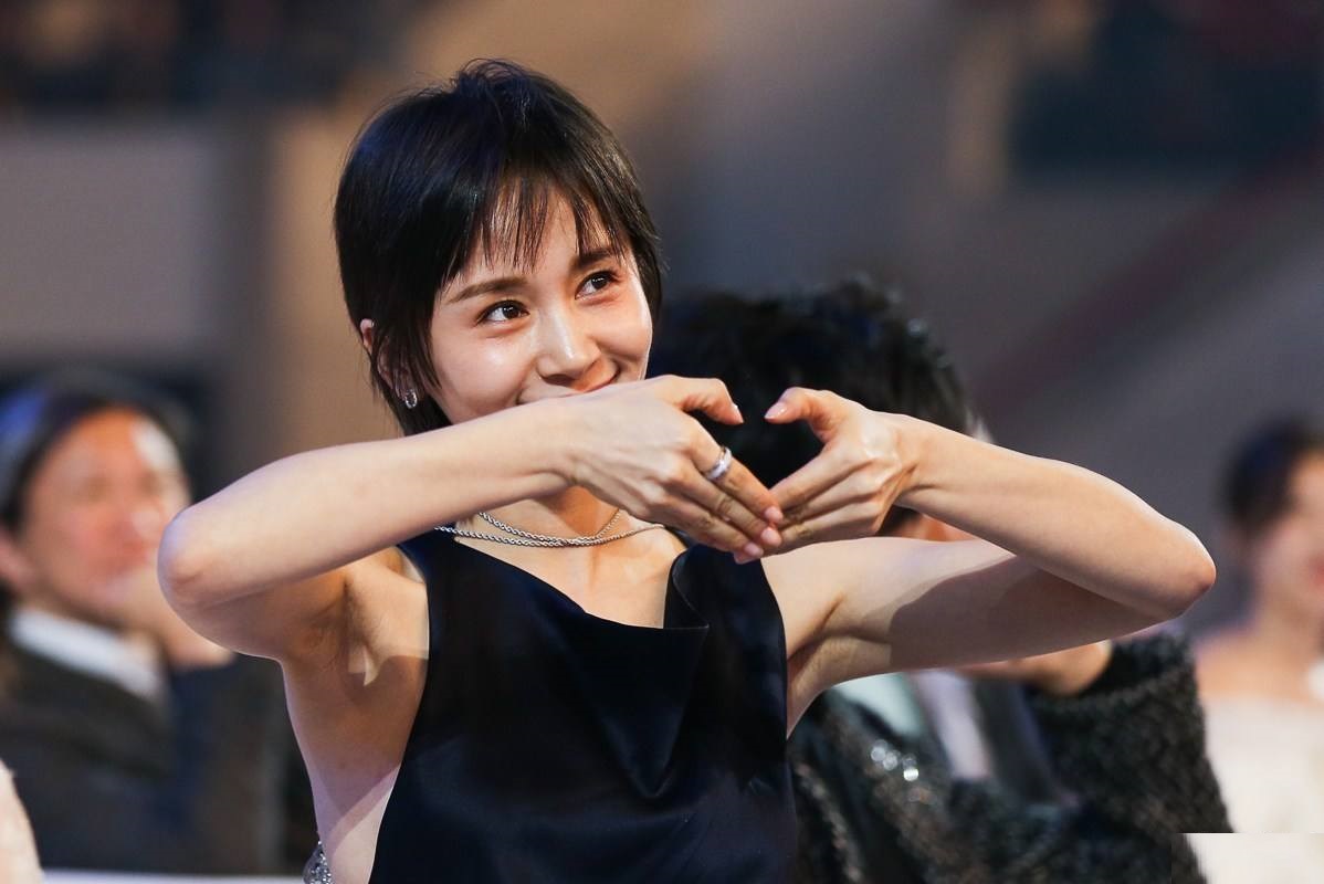 原创王子文登热搜榜首借热度发文宣传新剧不理会隐婚生子传言