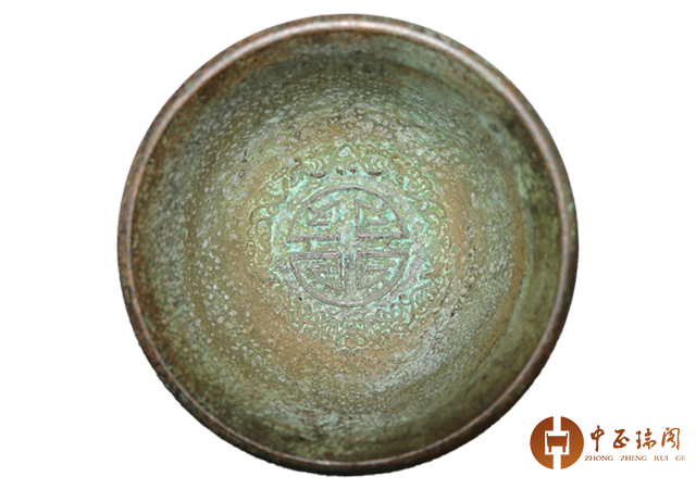 古意盎然乾隆御制寿字碗赏析