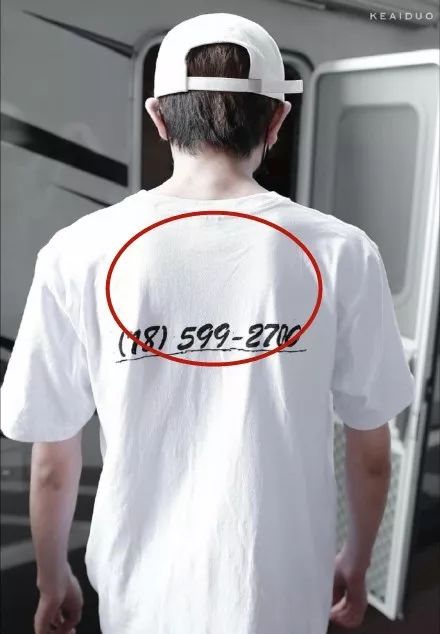 蝴蝶骨!只是小姐姐这背.有体态问题秀!必须