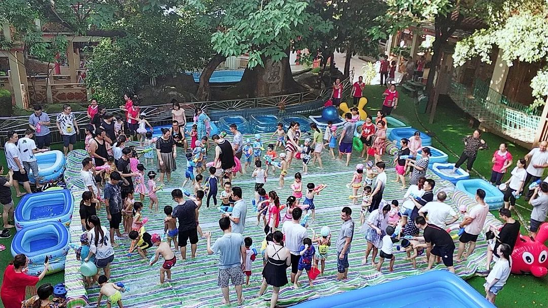 童冠幼儿园激情夏日show亲子戏水乐