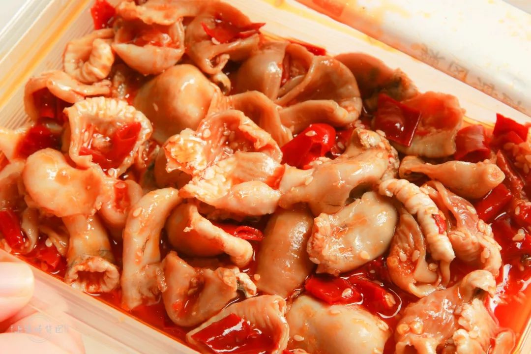 1碗面5只蟹居然只要349元魔都这家美食店目测又要排队