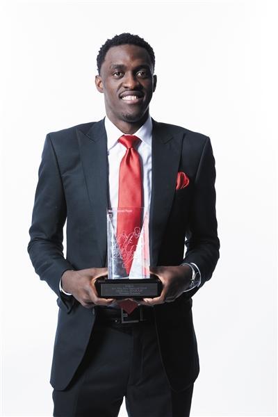 字母哥夺mvp告慰父亲