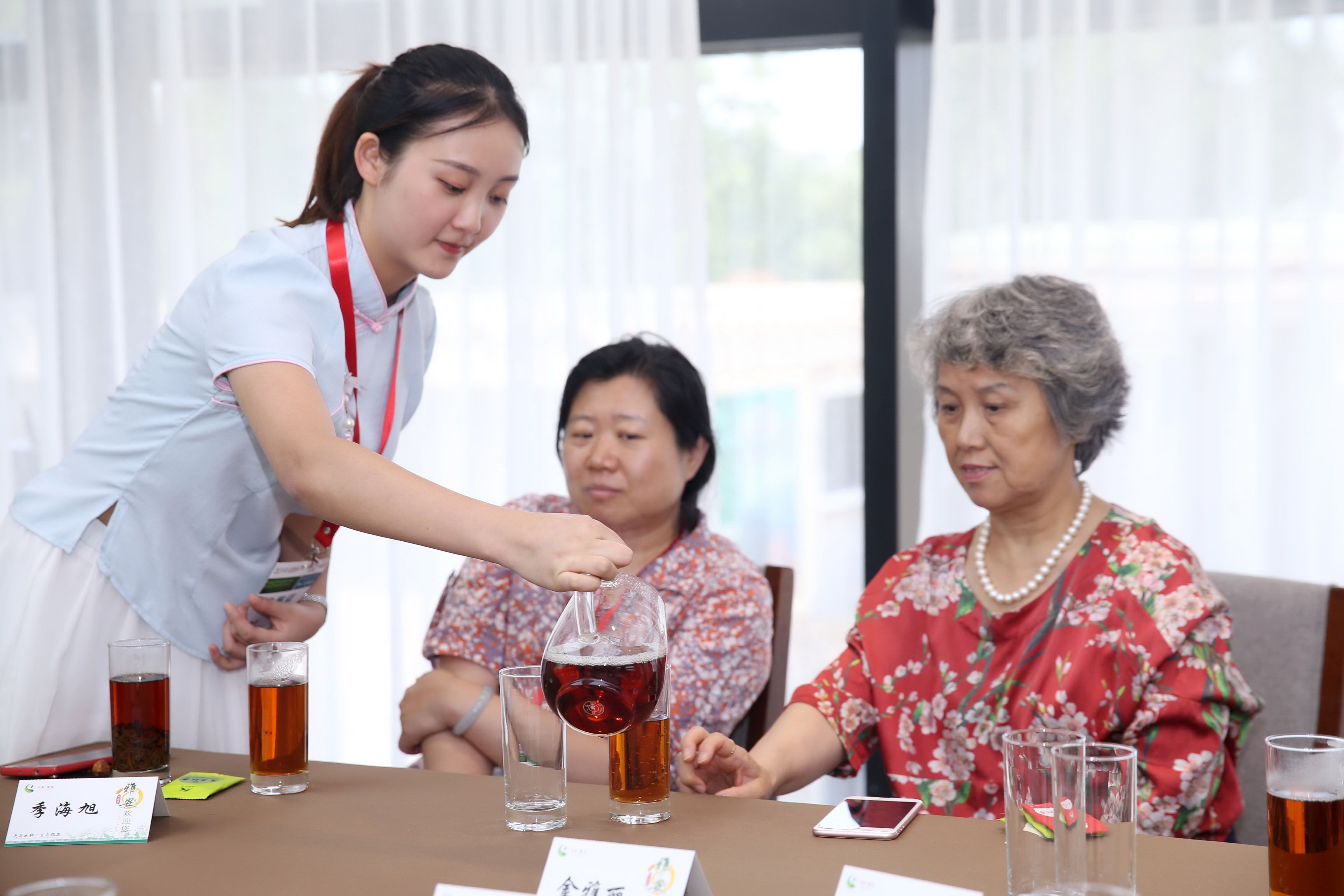 雅安茶进京吸引众多京城茶友