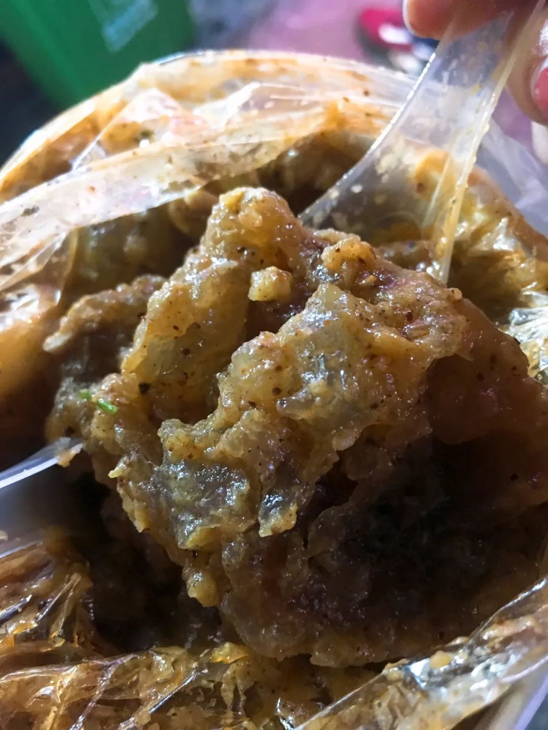 他家可以算上彩电塔最火的一家店了彩塔炒焖子(建议一个人偷偷打开看