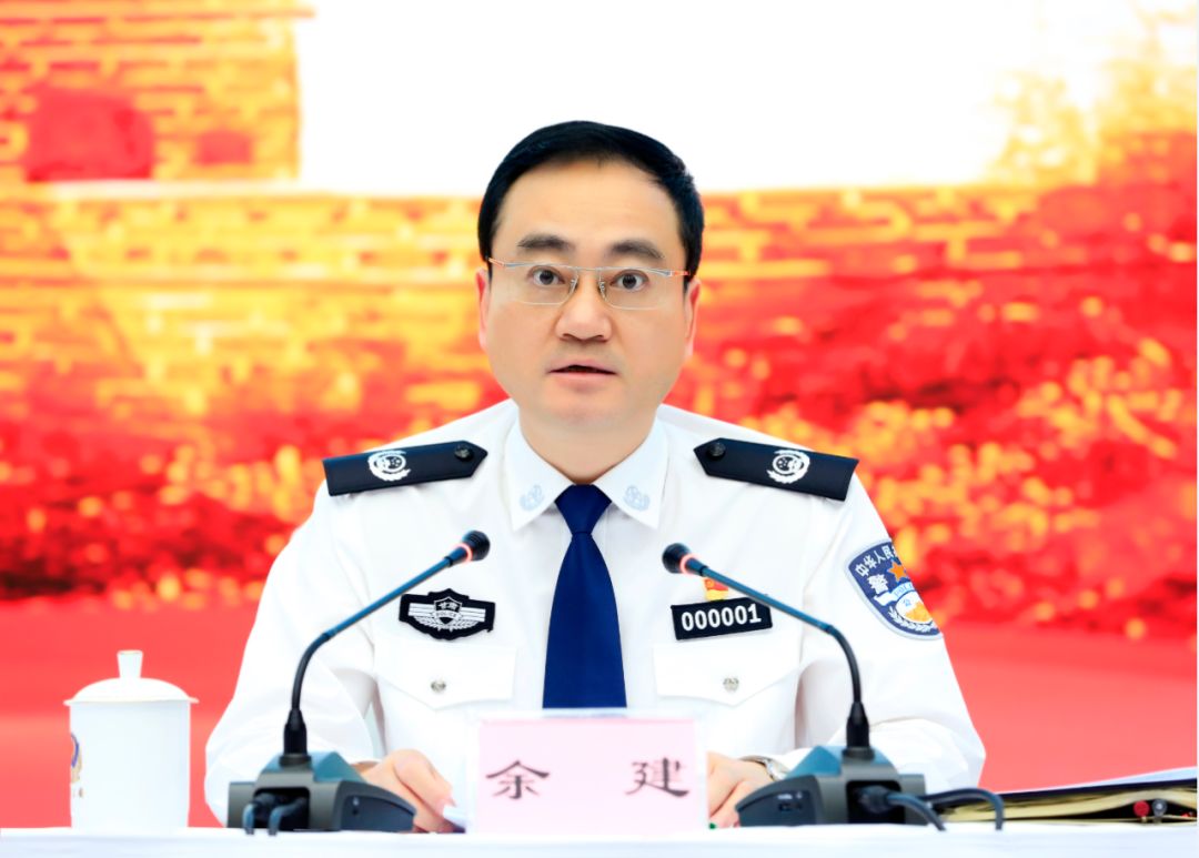 郭锴同志被市公安局记个人嘉奖