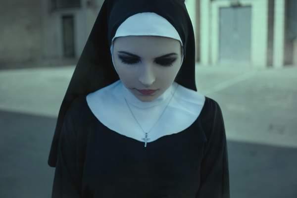 《杀手5:赦免》剧情向cos 冷酷光头哥大战凶猛修女