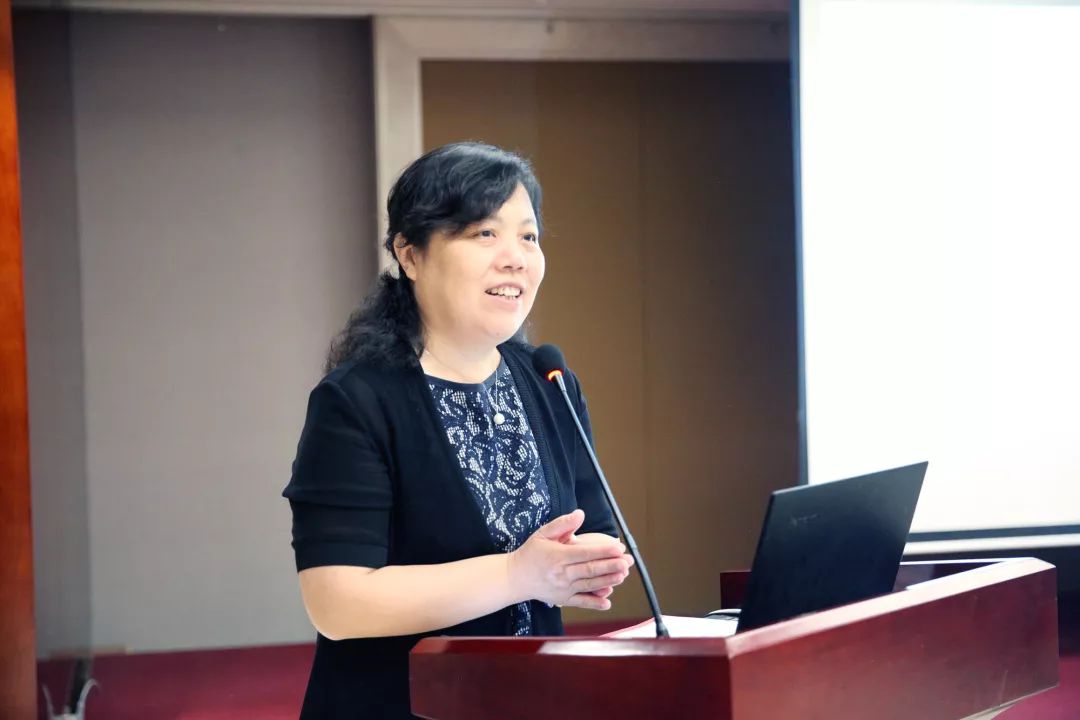 咽喉头颈外科中心行政部主任刘博教授↑首都医科大学附属北京同仁医院
