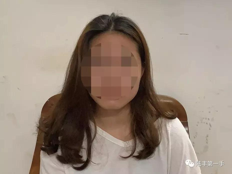 抓捕女嫌疑人图片