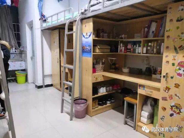 住上武汉三环内东湖湖景房!