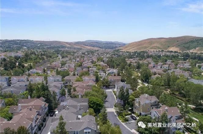 拉德瑞ladera ranch是洛杉矶尔湾南边一个富裕的花园式住宅城市,以