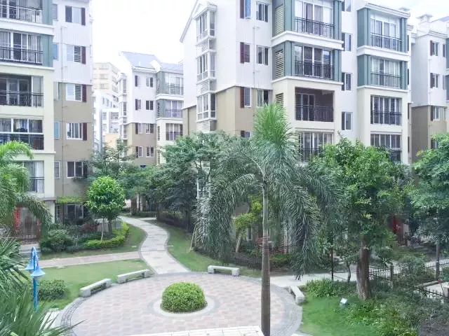 ㎡面积金新北路中信嘉顿小镇西侧地址3房2厅位于中信嘉顿小镇花园西侧