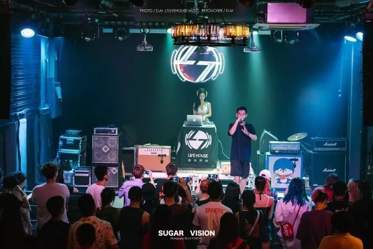 十七草红中redoklambert不打不相识巡演七月开启看天生反骨