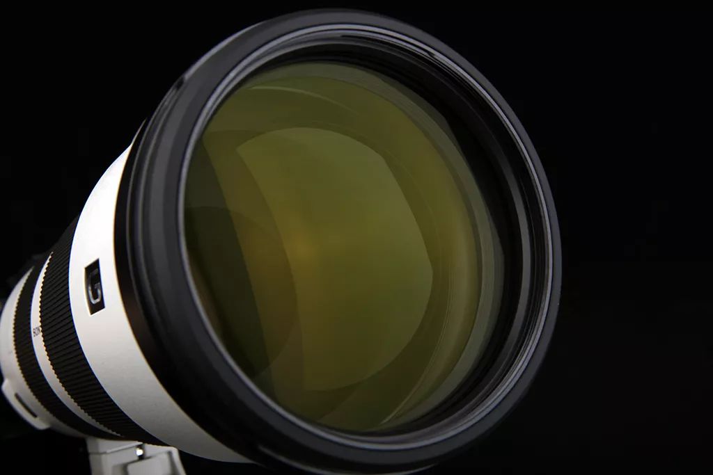 索尼多功能远摄变焦镜头sel200600g图赏