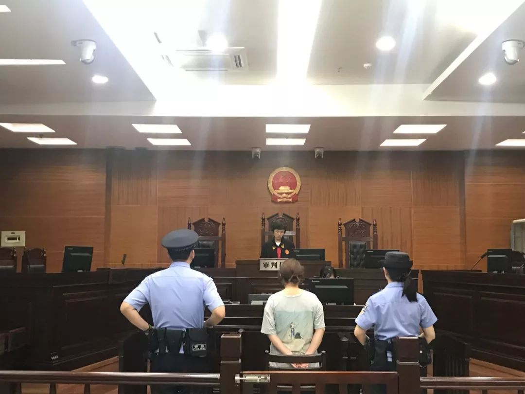 昨日,集美法院也公開開庭宣判了一起販賣,運輸毒品罪案件.