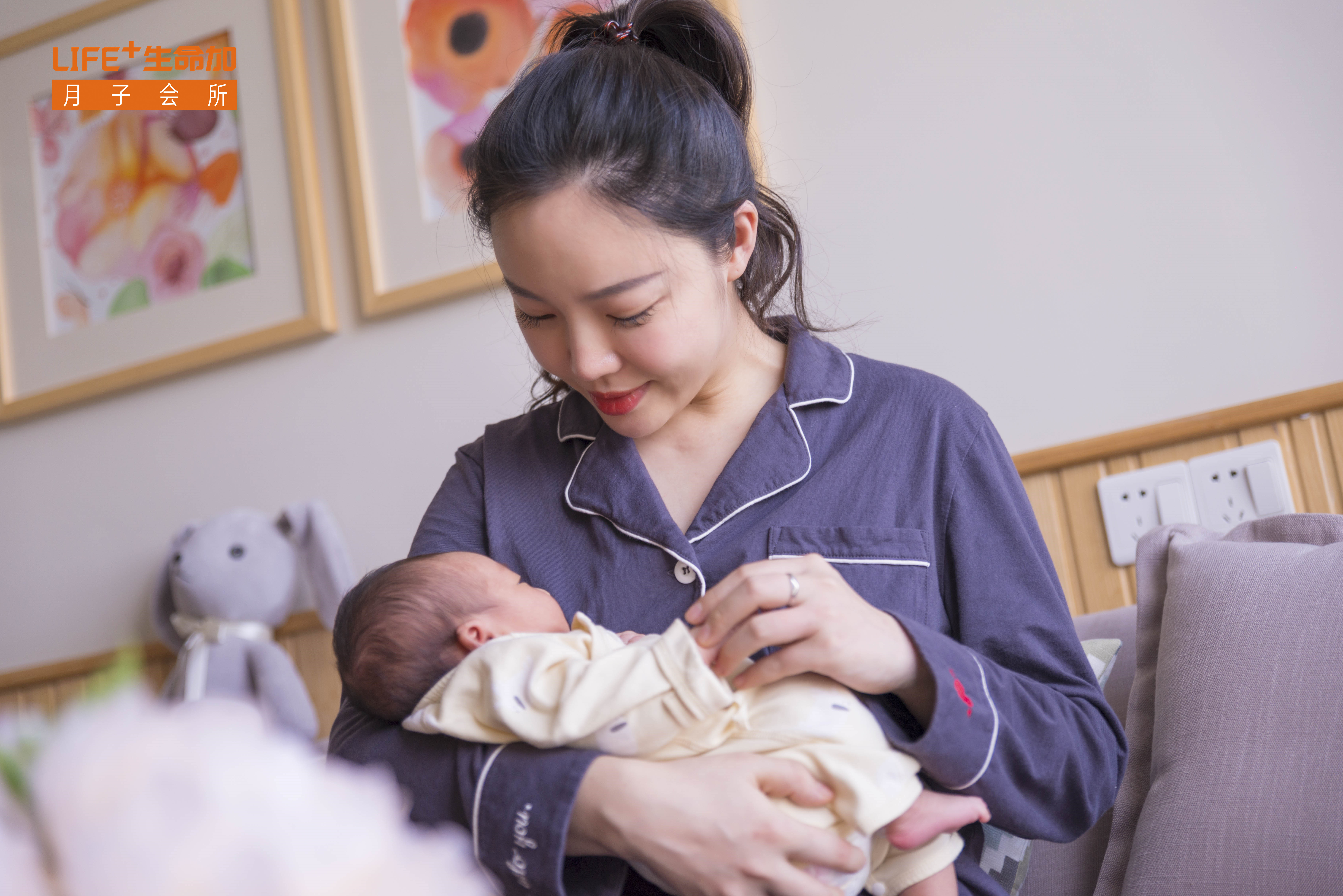 宝妈的照片图片