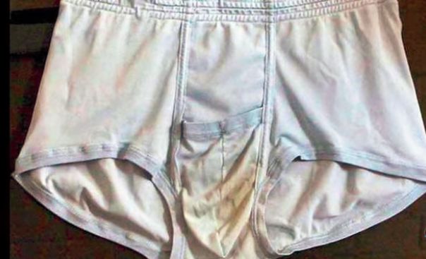 图片来源于youtube,版权属于原作者用过的有尿渍的垫子.