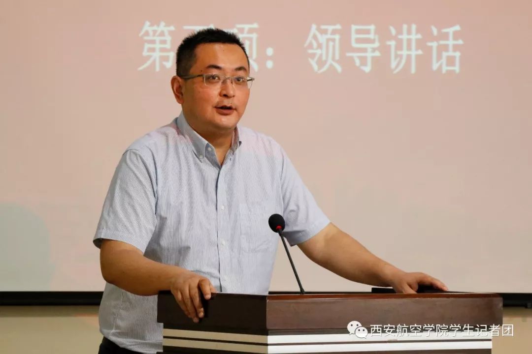 【关注】宿舍卫生达标赛暨百佳文明宿舍评比总结表彰大会_刘谦