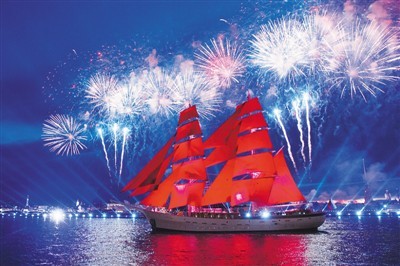 "红帆节"得名于俄罗斯作家格林的作品《红帆》.