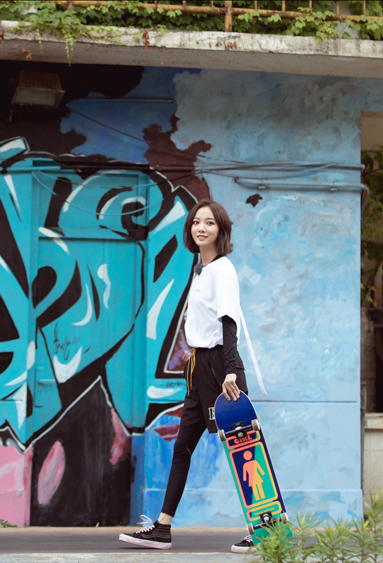 极限青春第二期今晚开播王珞丹大pro滑手面前秒变迷妹脸