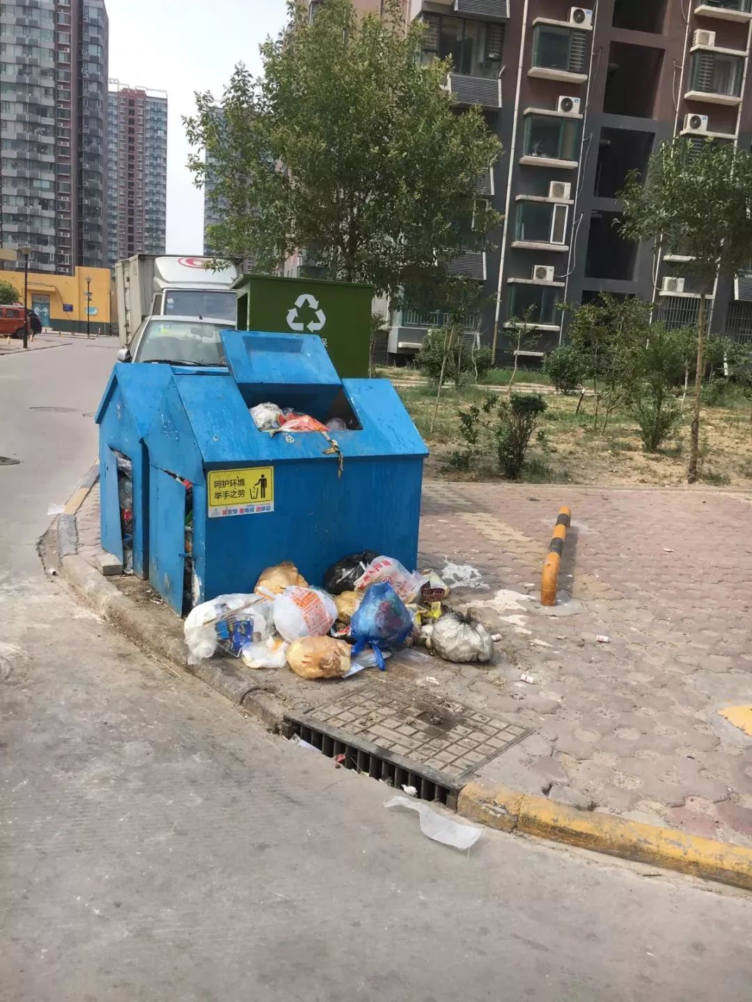 新闻| 垃圾无人清运电梯频繁停电邯郸一小区居民烦恼多 ​