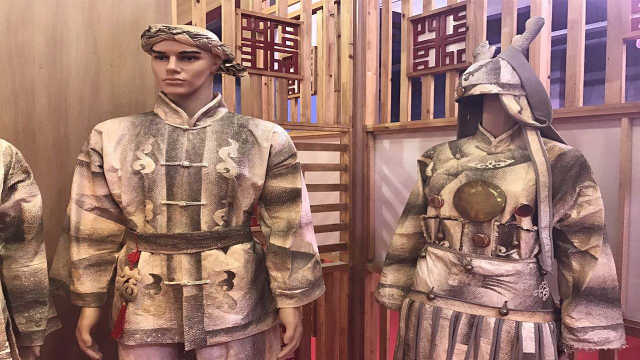 用鱼皮做衣服的少数民族