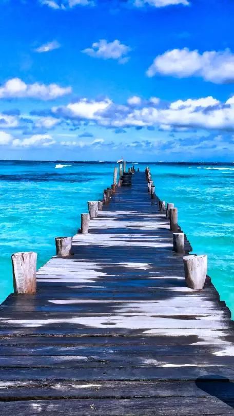 卧室配色丨治愈心灵的美好色彩编织仲夏甜梦