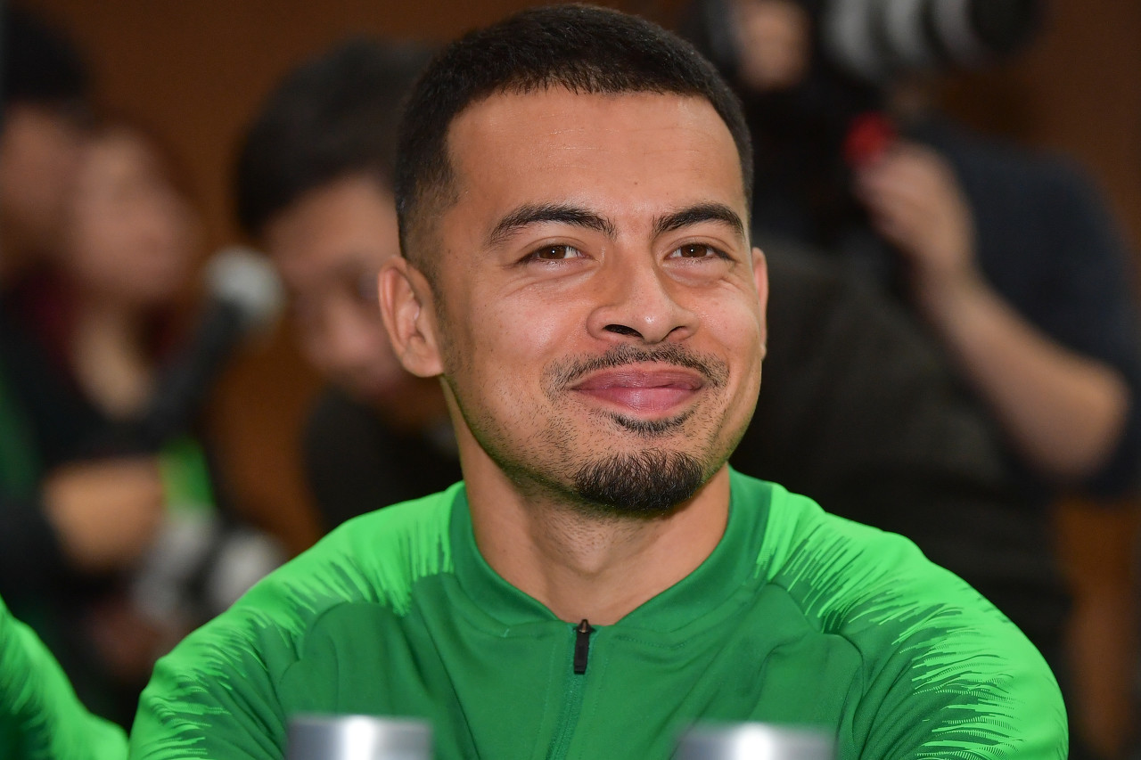 国安将客战鲁能,李可晒照:已为周日比赛做好准备