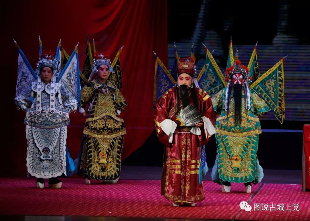 上党落子《程咬金招亲》在潞州剧院上演