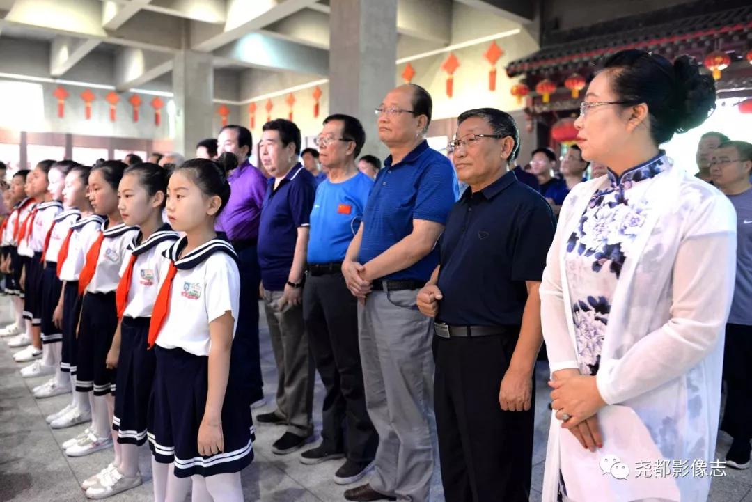 临汾举办"不忘初心,牢记使命"红色雕塑展