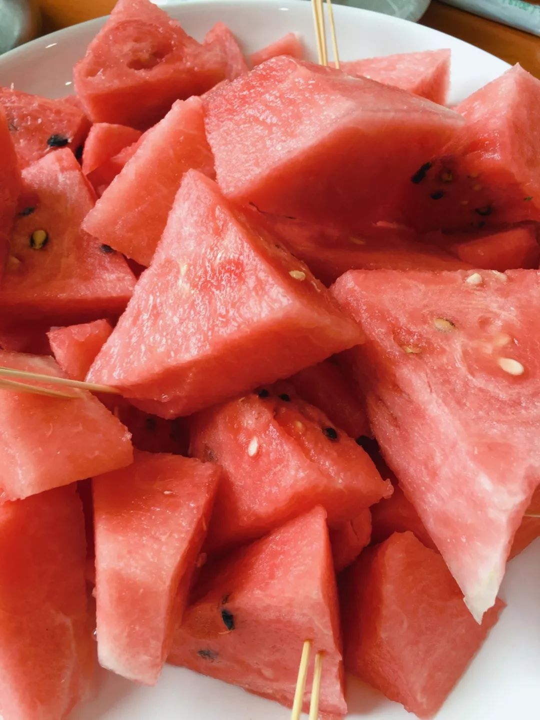 走进乡村祁东宝莲生态农园的黄土西瓜又甜又纱