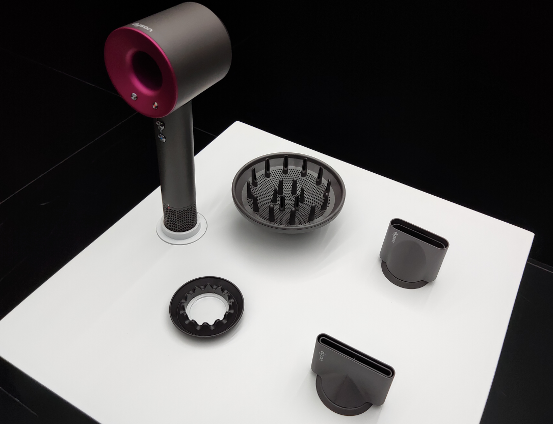 dyson新款supersonic吹风机极致温控tonny老师不在也不怕