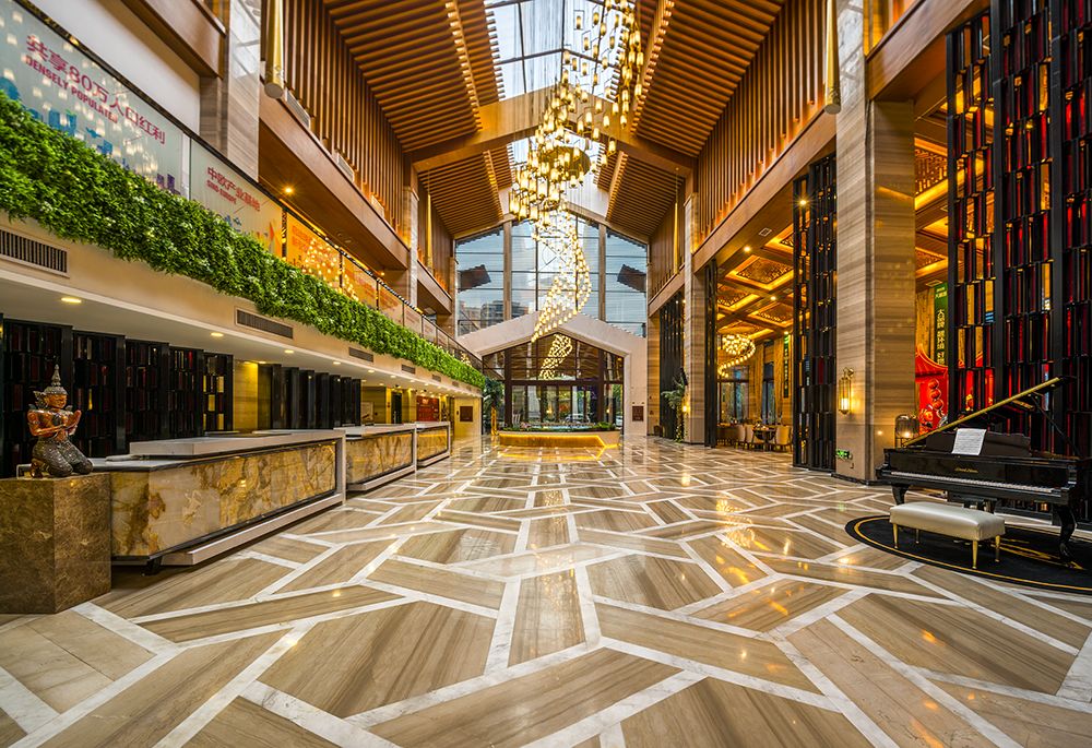 499元2大1小住全新奢华酒店,自助早餐 中式晚餐 无限次露天泳池 亲子