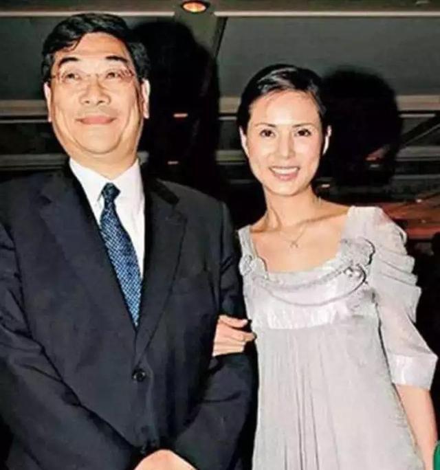 李若彤自曝愿为另一半屈就自己,难怪跟富商前男友能维持10年感情
