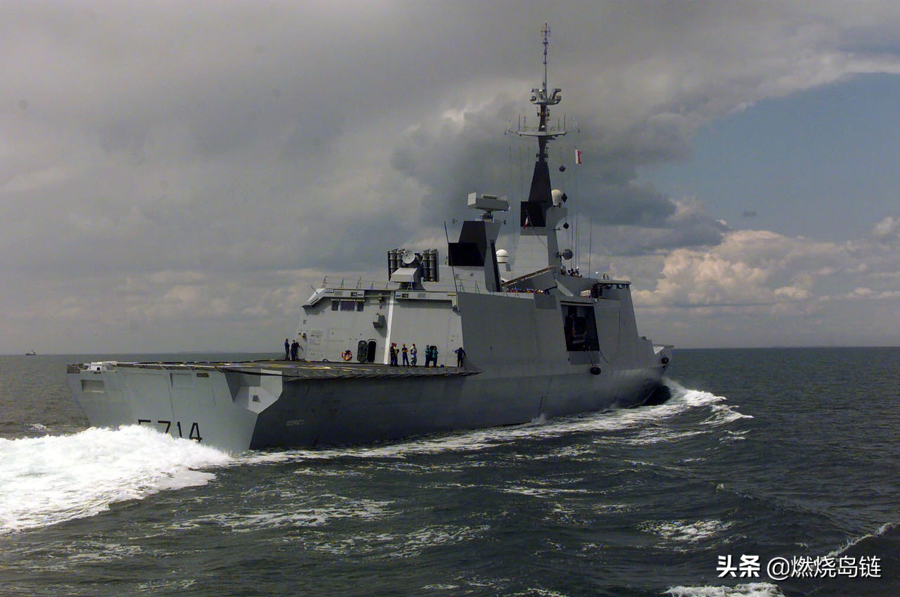 图片补全计划:隐形舰艇的先驱,法国"拉斐特"级护卫舰