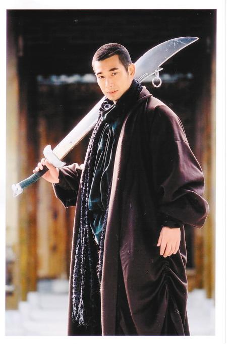 23亿,一身正气赵文卓依旧巅峰,终临票房之巅_电影