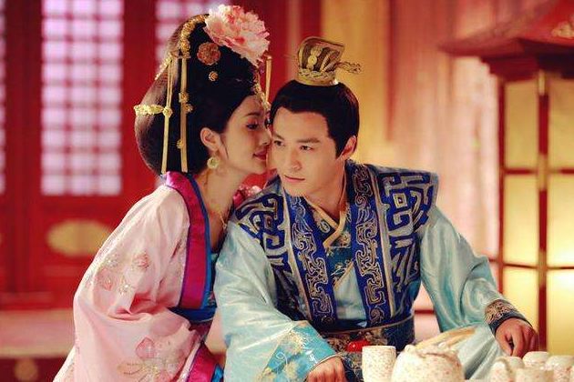 万贵妃比明宪宗大17岁被皇帝独宠20年不是皇后胜似皇后