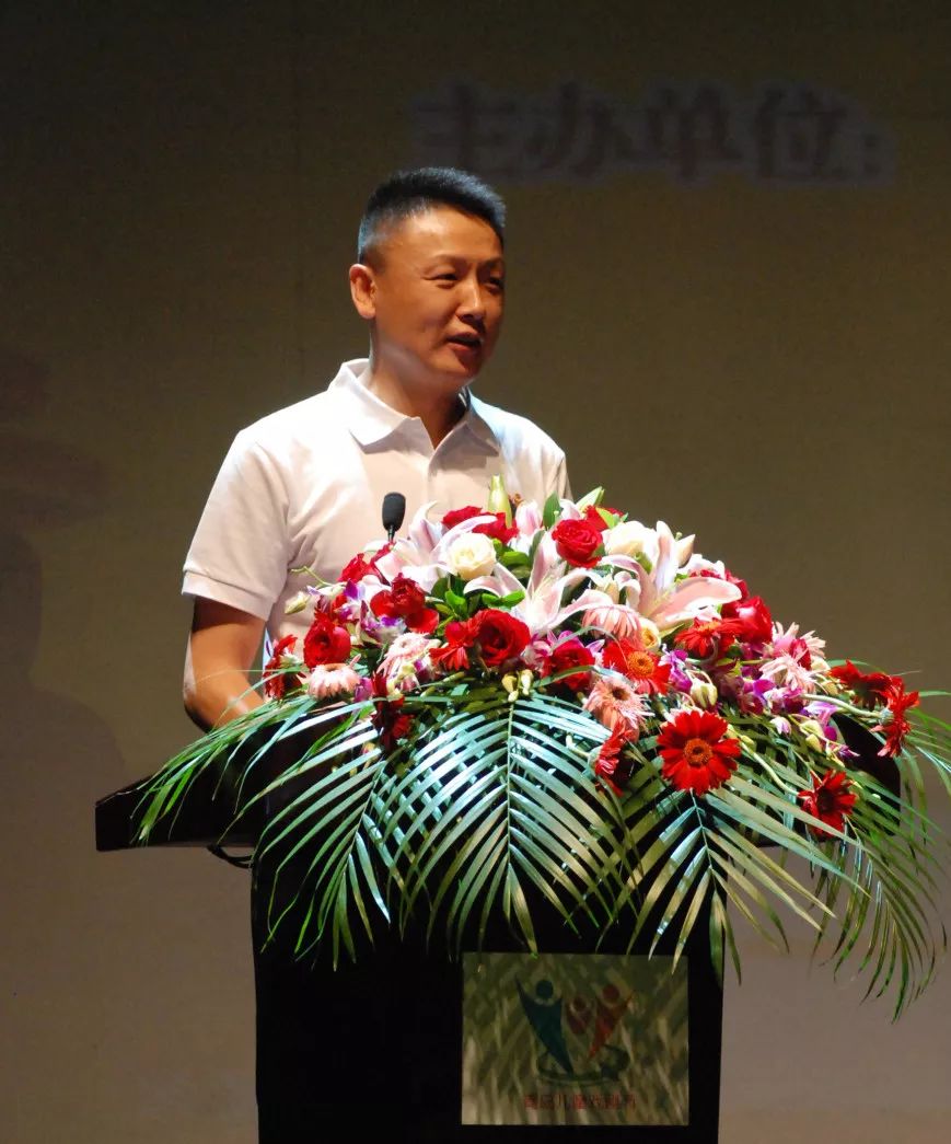 第二届青岛儿童戏剧节隆重启幕_苗青