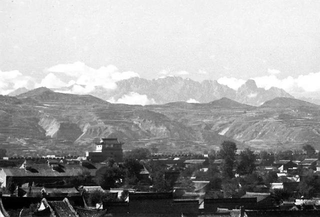 珍贵老照片中的临夏风光和建筑