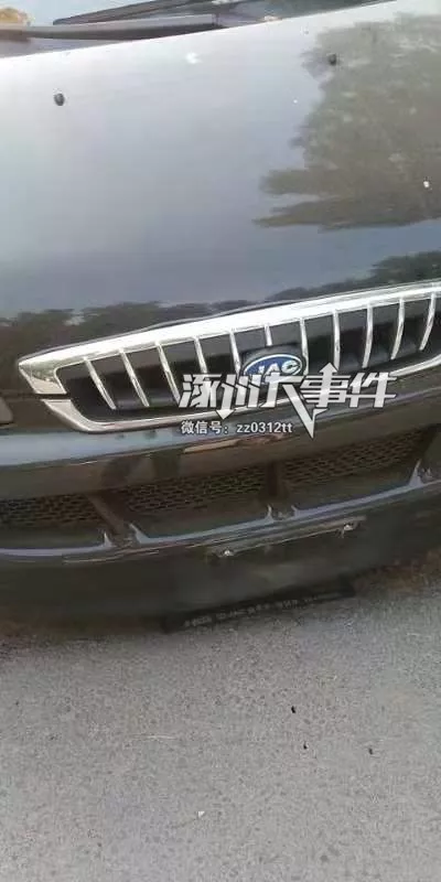 涿州某地多辆汽车车牌被偷这是要干什么