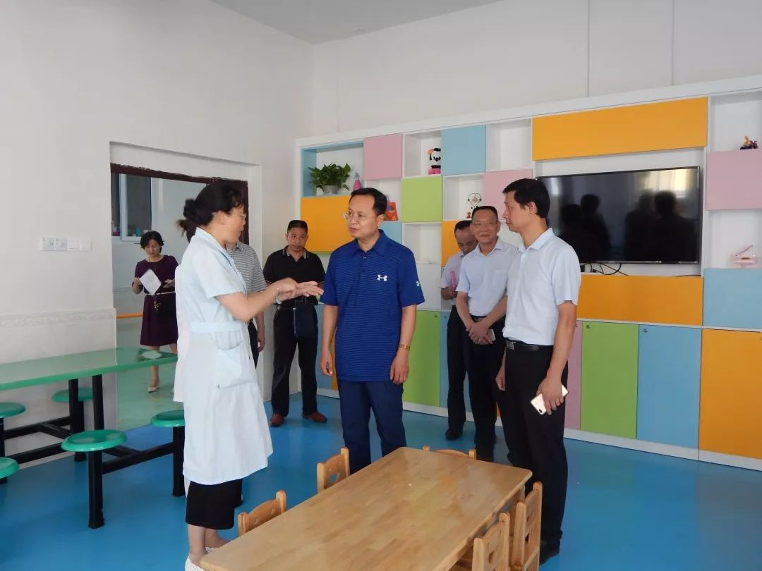 会员风采民政部儿童福利司司长郭玉强一行到泰和县社会福利院调研儿童