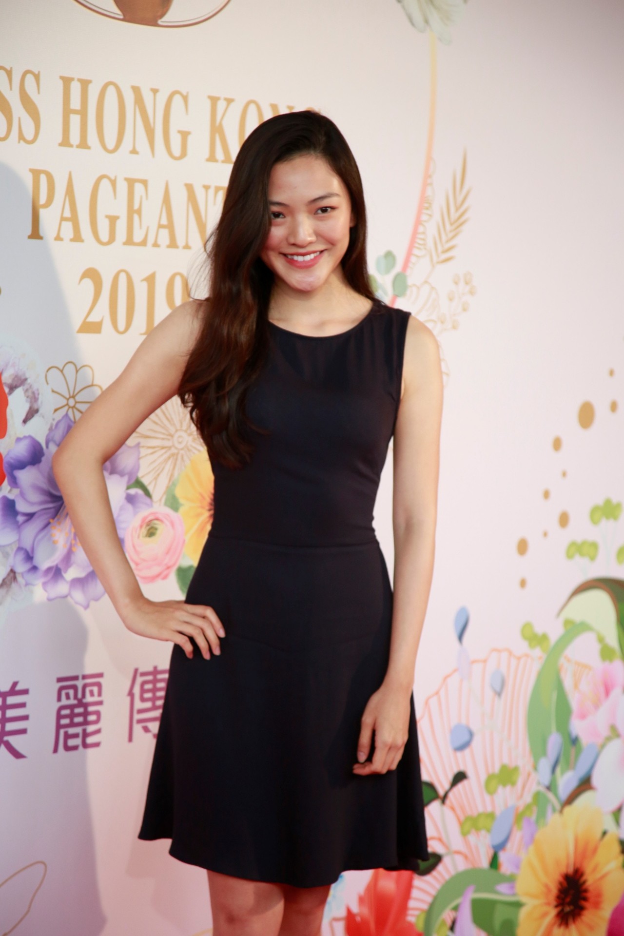 2019香港小姐终于来了网友表示太辣眼睛了