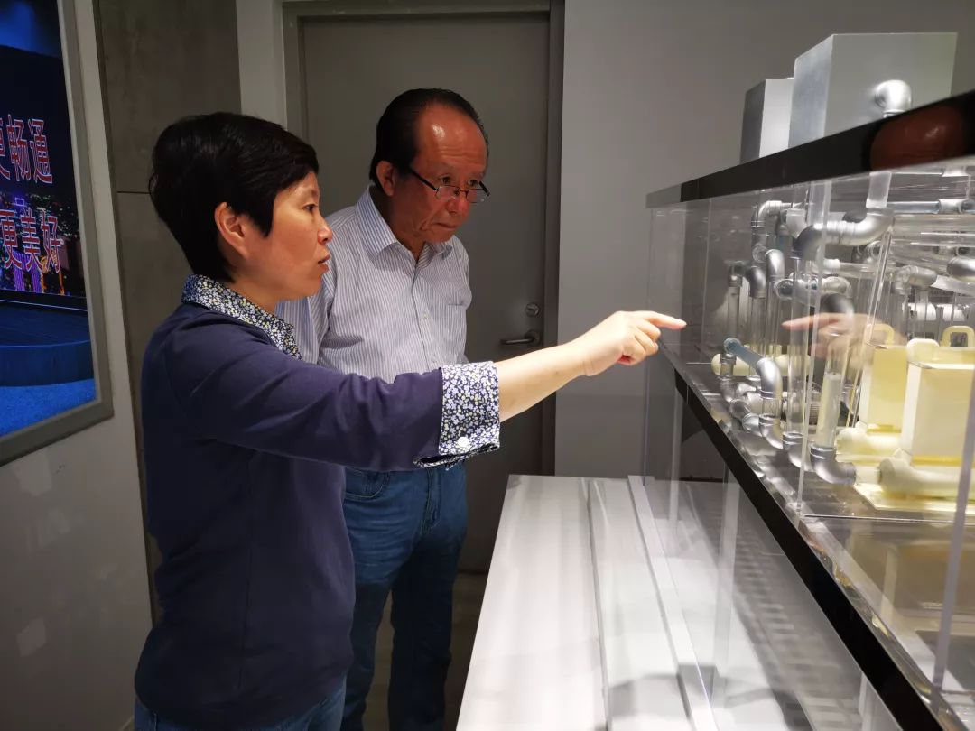 领航人走进工作室全国劳动模范上海市十大工人发明家孔利民技能大师