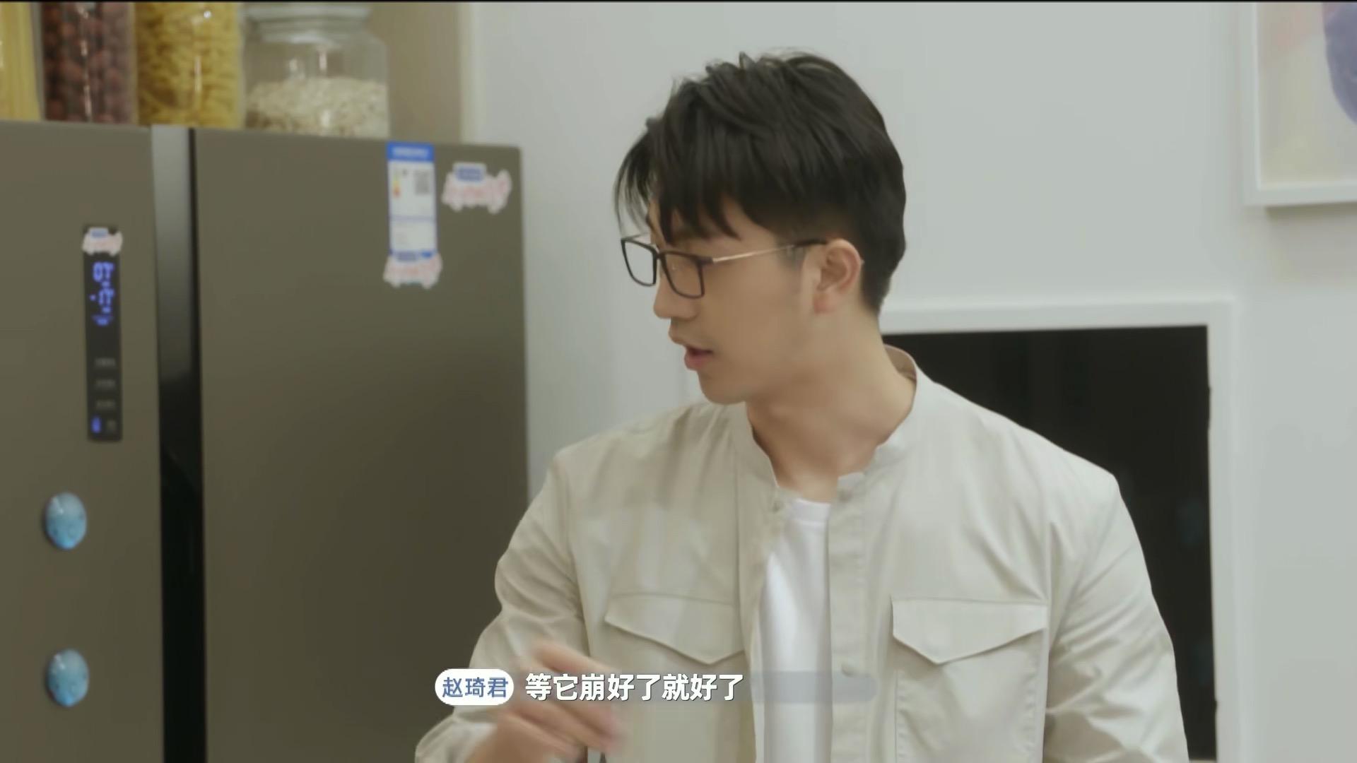 原创心动的信号才播两期就这么多戏霸道总裁吴翔威强势追求小甜甜天意