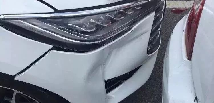 开车被追尾,无责,但交警一查竟被记124分,罚款两万多!