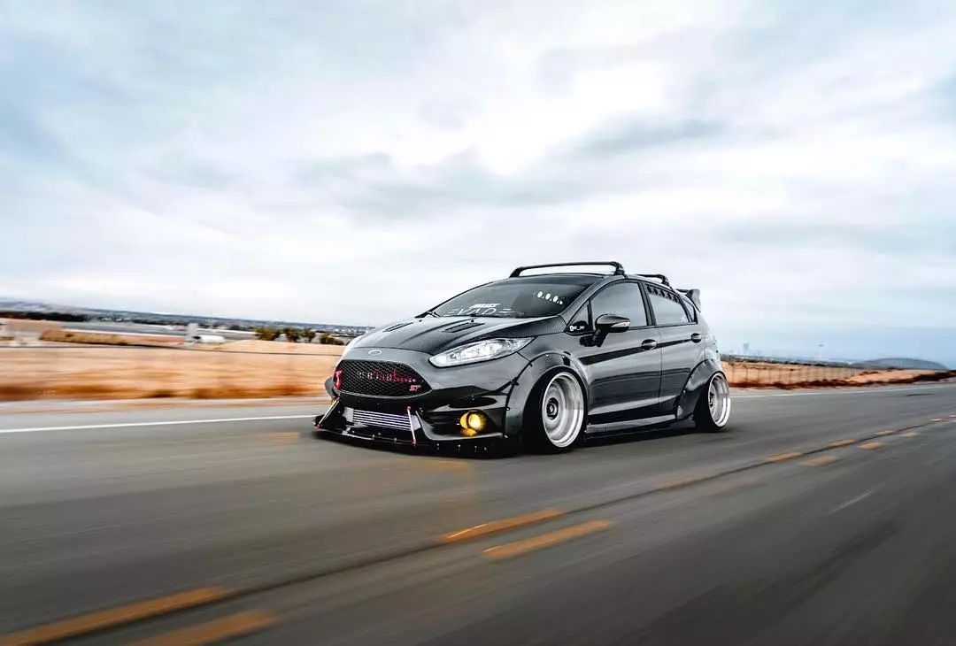 灵感与启发福特嘉年华instagram改装集