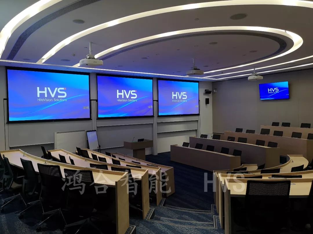 "哈佛马蹄形",可容纳72-80人,包括显示,扩声,同声传译,教学讨论,摄