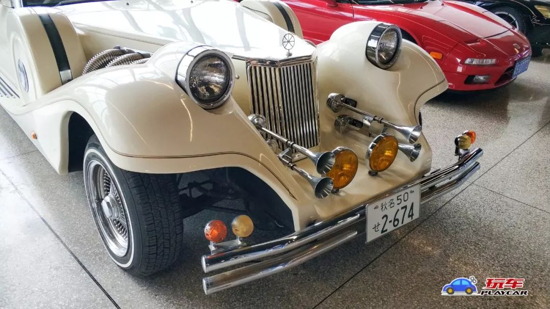 但是他们也还是有好好造车的时候的,比如这台1990年发布的le-seyde.