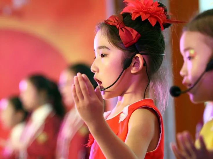 少儿主持表演,塑造与众不同的宝贝!