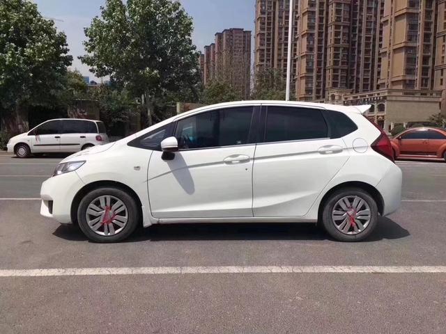 2015年的本田飞度为什么6万块钱的报价还有人觉得贵